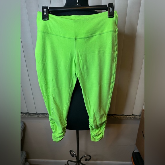 Beyond Yoga Pants - Beyond Yoga Neon Green Capri Yoga Pants Lounge Pants